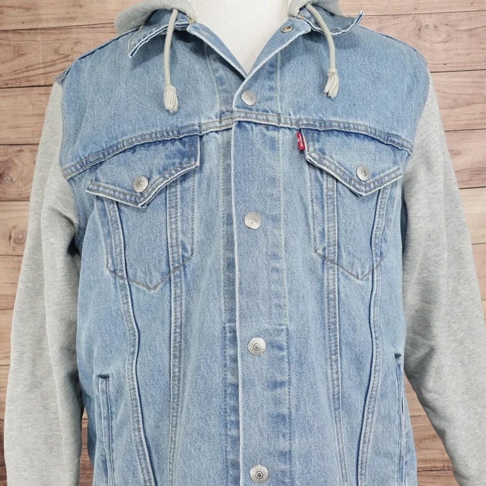 Levi's Jacket Mens L Blue Denim Hooded Varsity Relaxed Fit Button Front Sleeves
